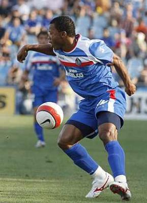 Uche, a punto de ser el tercero